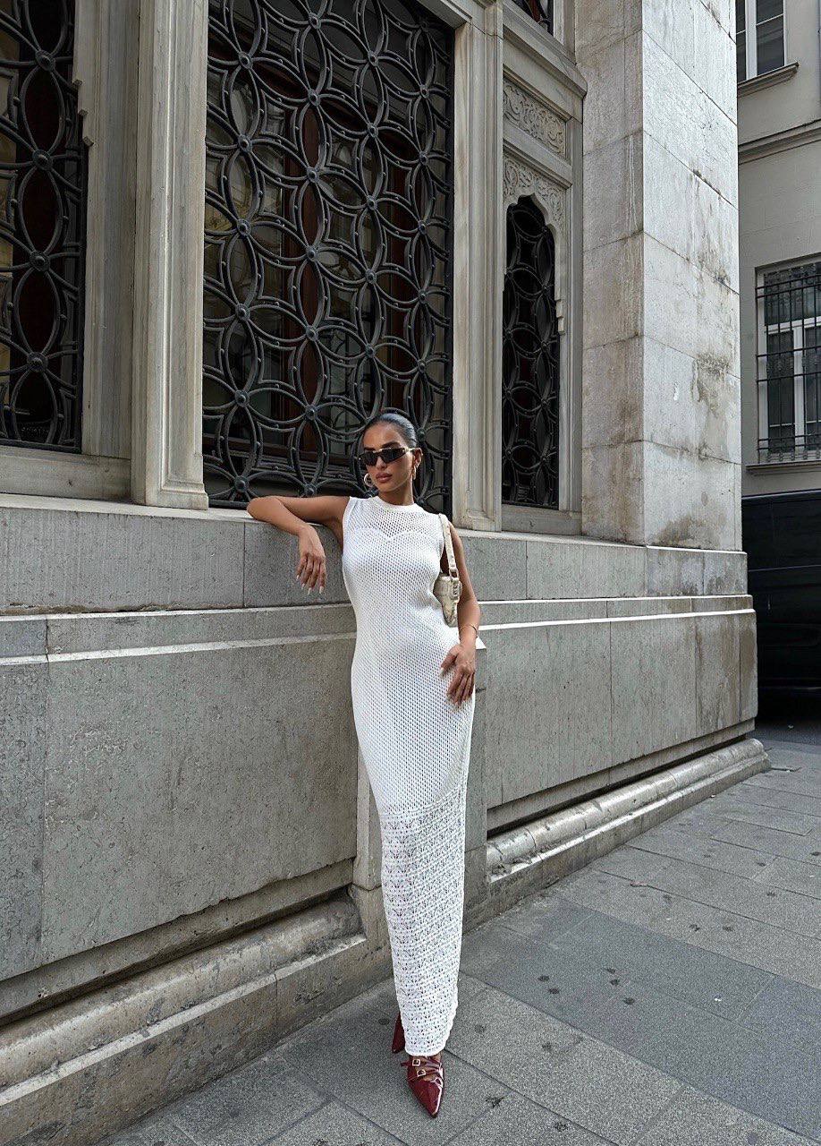 Robe Old Money White