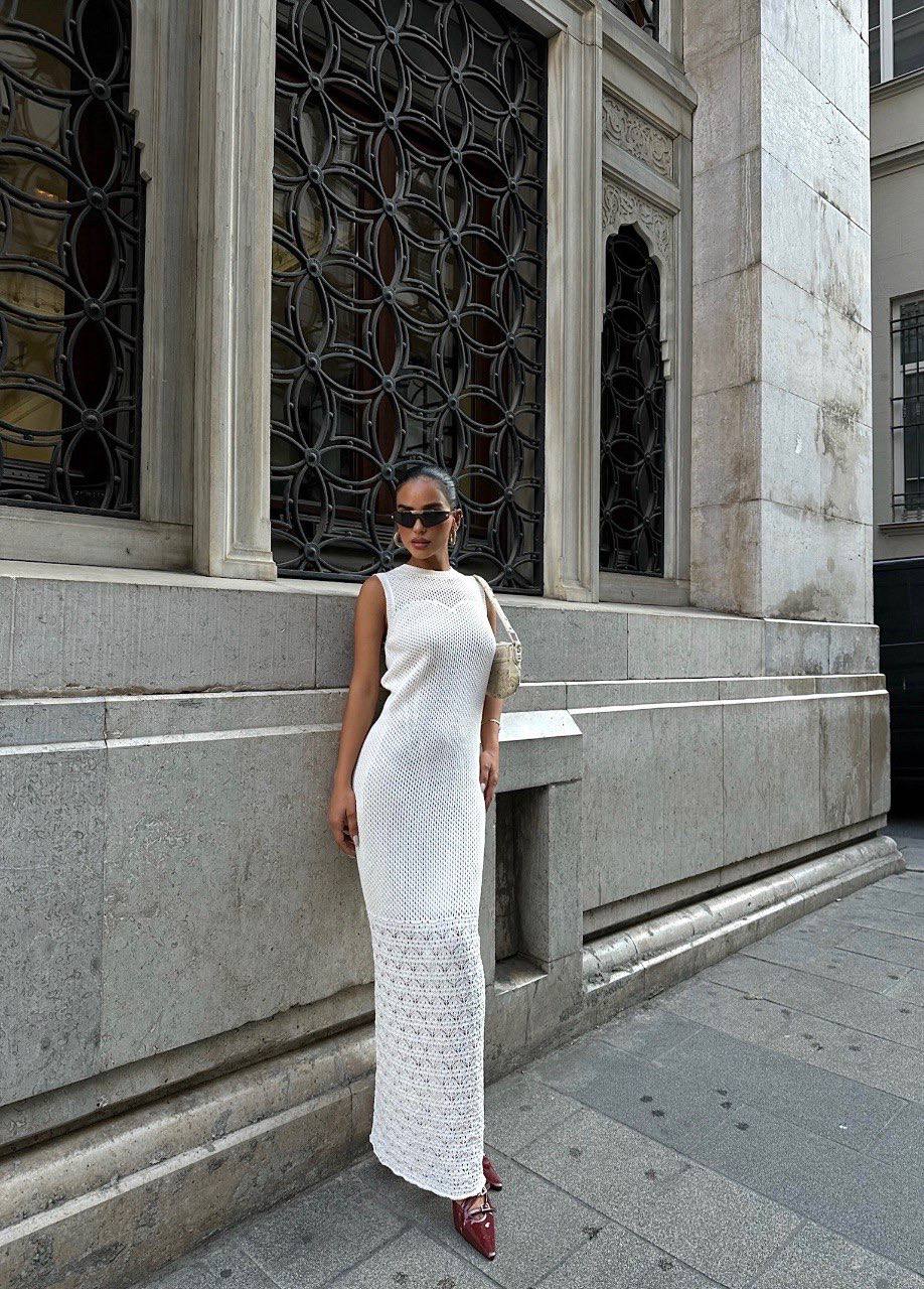 Robe Old Money White