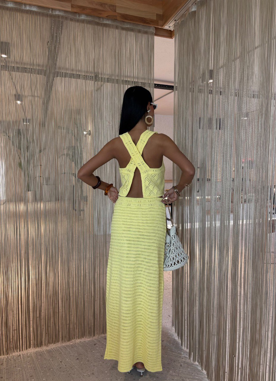 Ensemble Camelia Yellow